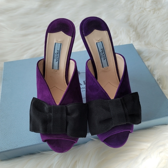 NEW Prada Purple Suede Heels with Bow Sz 6 - Picture 2 of 12